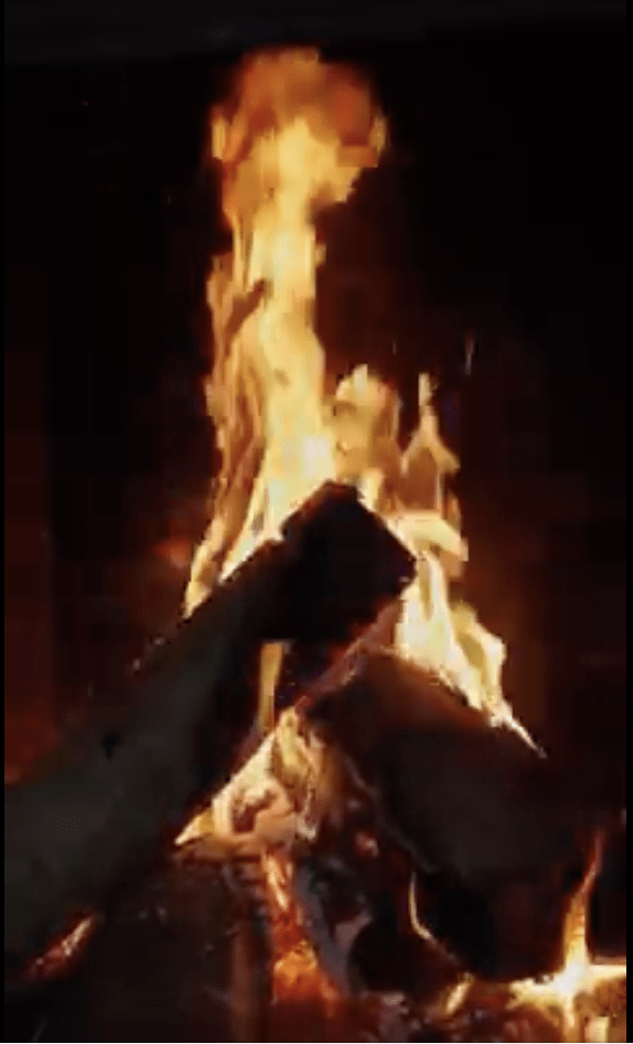 Lire la suite à propos de l’article Prenez le temps de savourer les bienfaits d’un bon feu de bois